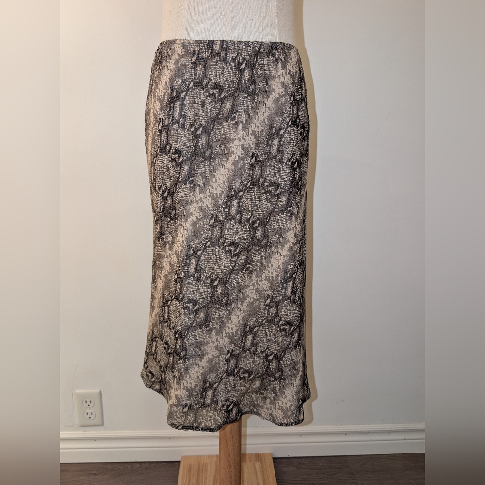 Vintage I.N.C Petite 100% Silk Neutral Printed Midi Skirt